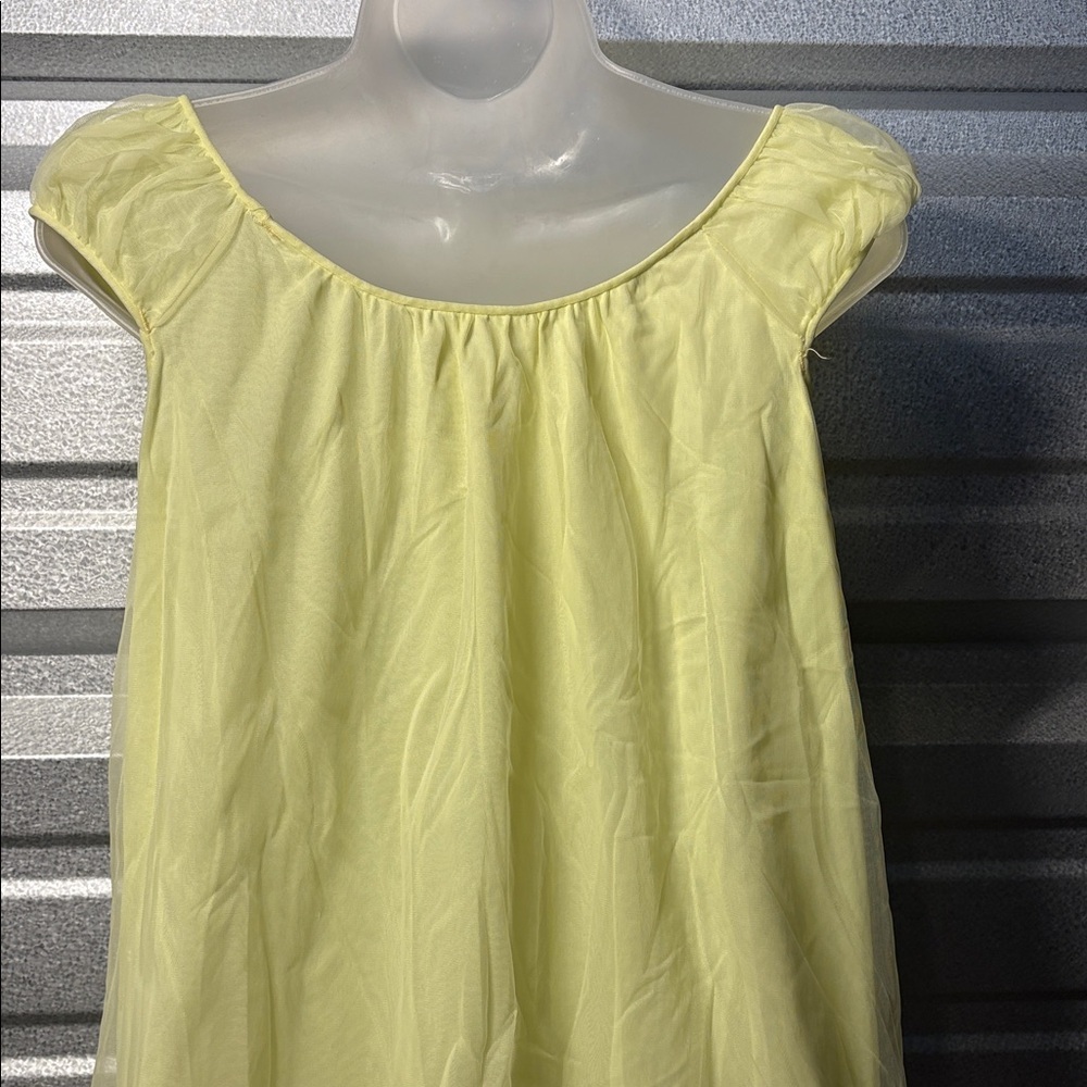 Vintage Miss Elaine Sunny Yellow Nightgown - Picture 4 of 5